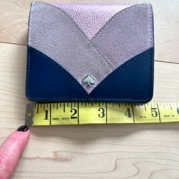 Kate Spade Nadine Patchwork small Billfold Wallet - Picture 2 of 4